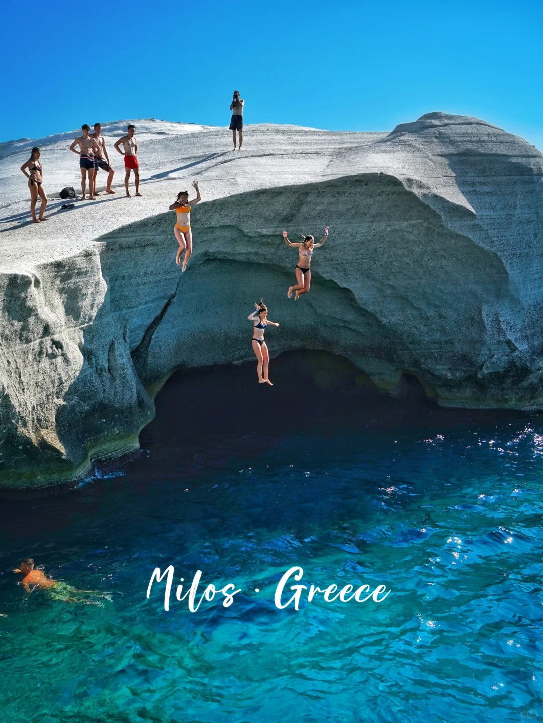 Greece 🇬🇷 | Milos: A Dreamlike, Otherworldly Island