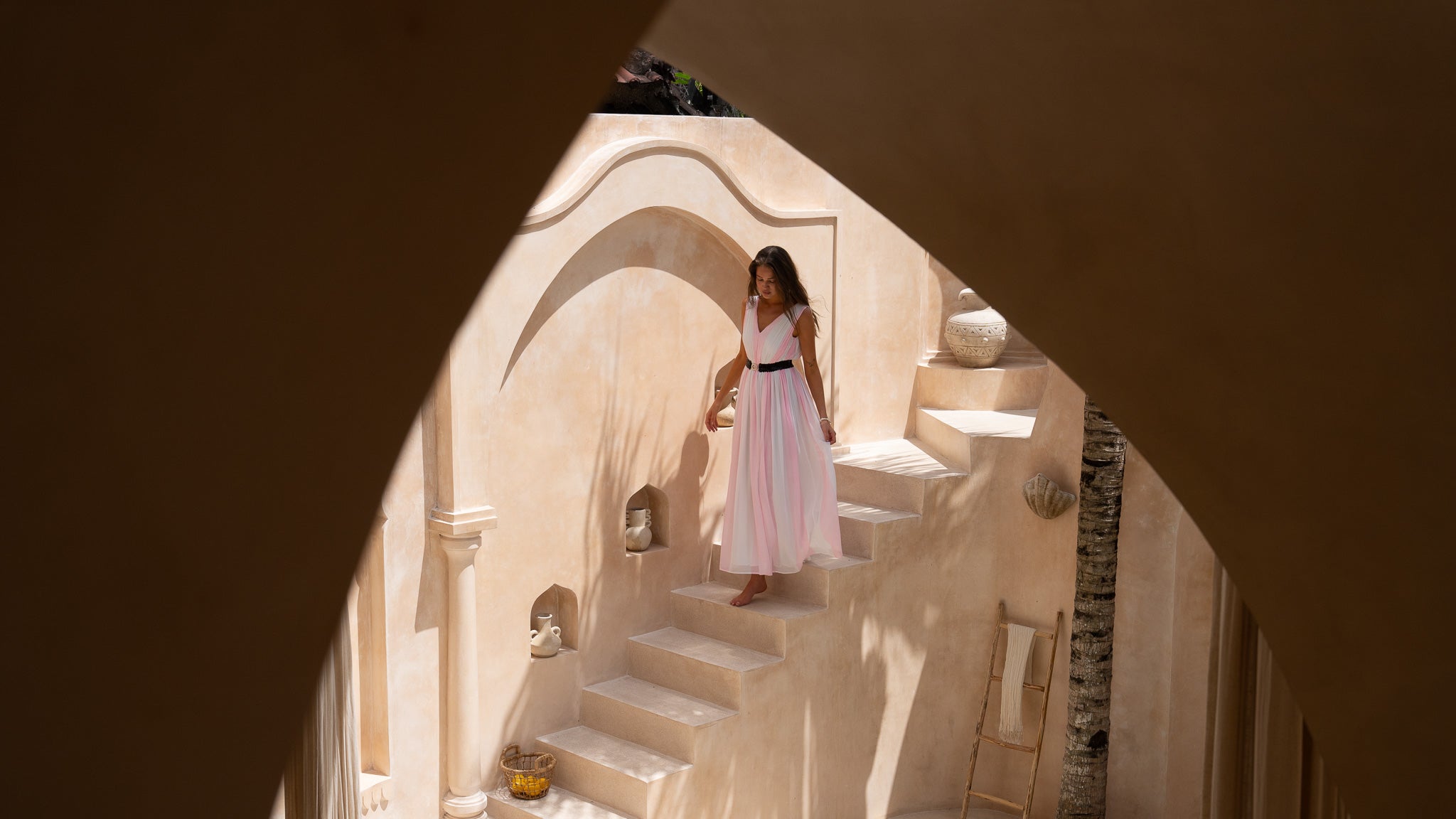 The 2026 Tropical Escape: Your Ultimate Resort Wear Packing List (Bali, Fiji & Beyond)