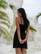 Chic Black Dress – Heart-Shaped Neckline & Spaghetti Straps