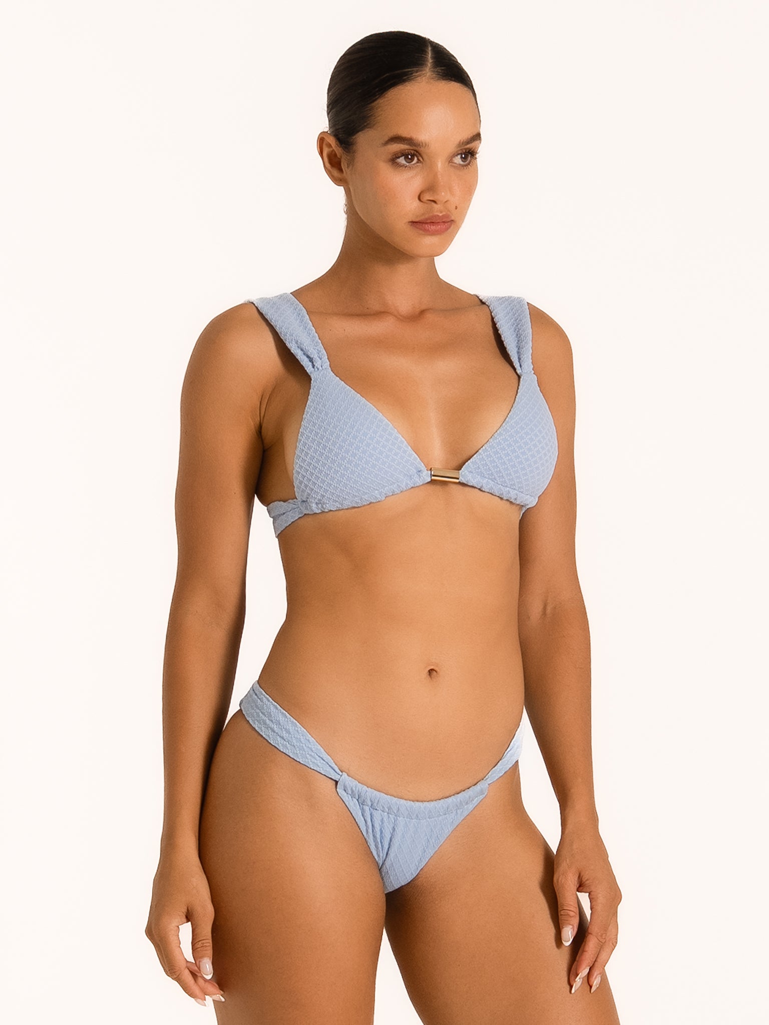cheeky-v-cut-bikini-bottom-textured-blue